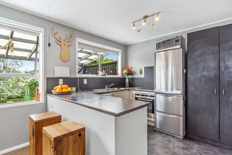 113 Solar Road Glen Eden_5