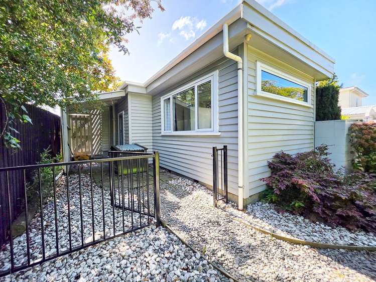 6 Travis Road Burwood_7