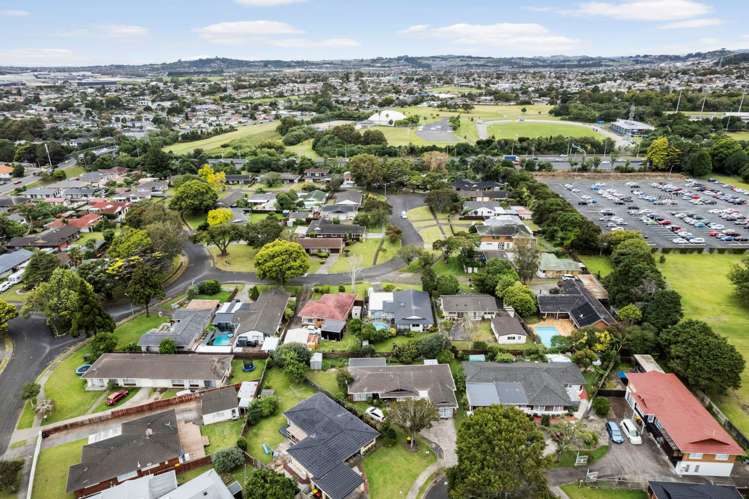 6 Isola Place Manukau_24