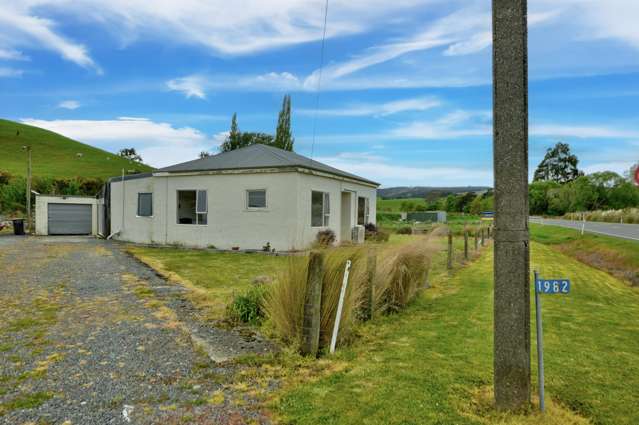 RURAL CHARM - HUGE POTENTIAL