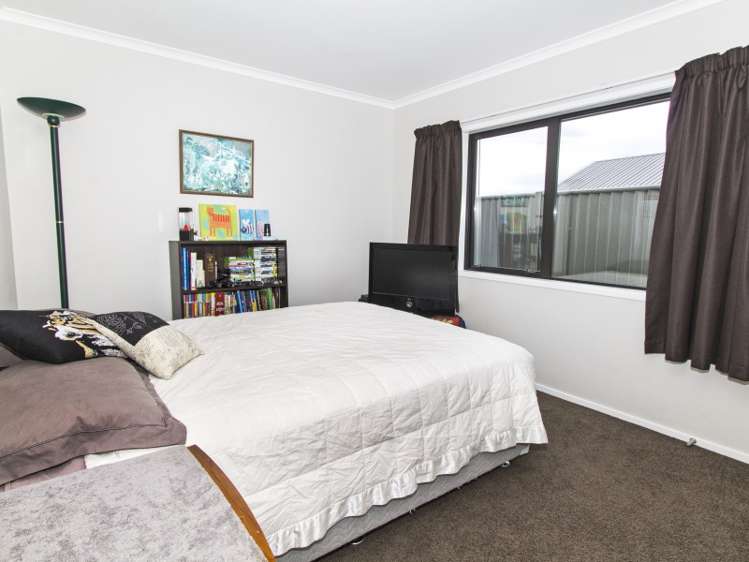 23 Magnetic Place Cromwell_9