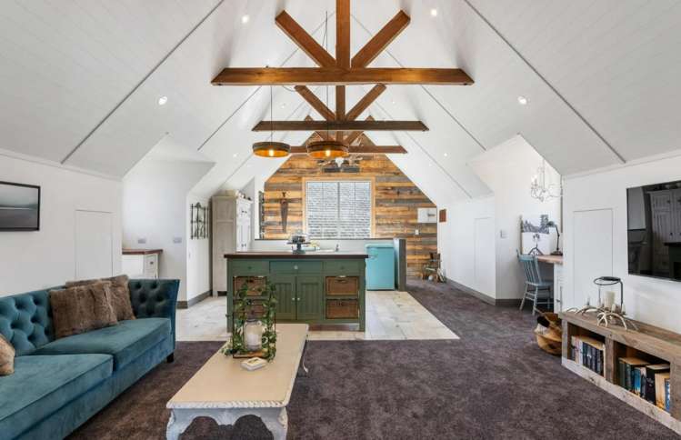 61C Whatapaka Road 1694_22