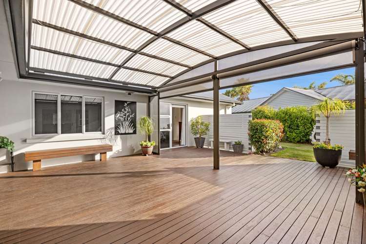 2 Lamia Grove Papamoa_21