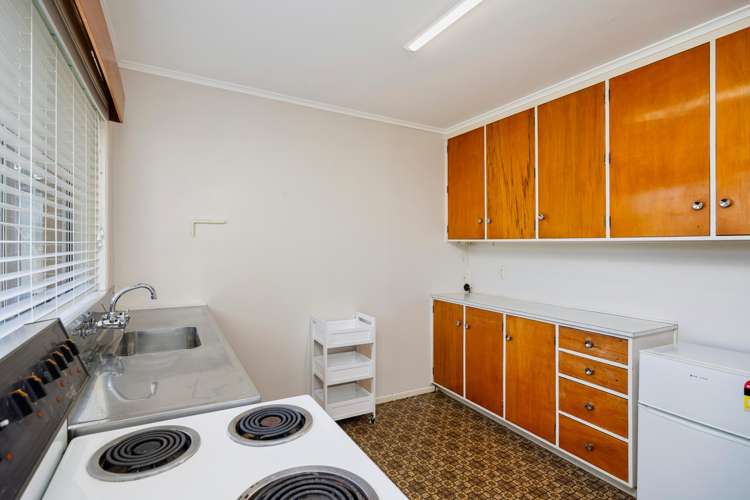 2B Douglas Avenue_3