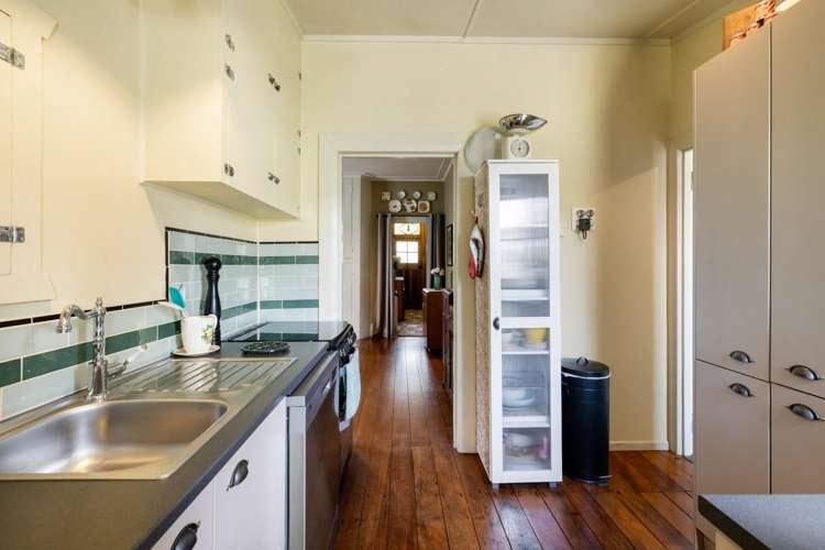 31 Rifle Range Road Dinsdale_9