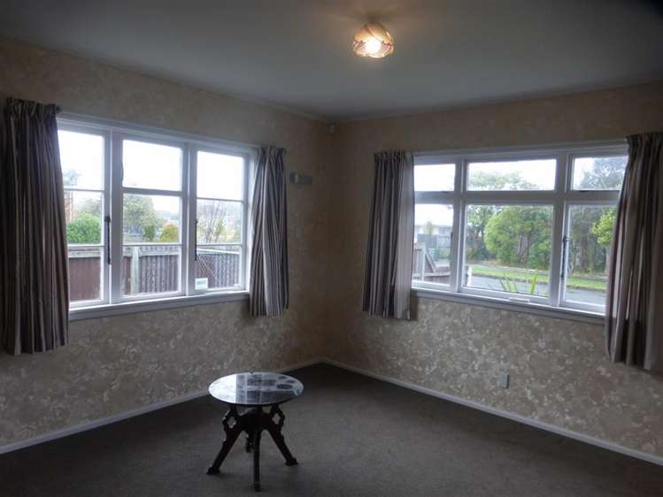 29 Piko Crescent_0
