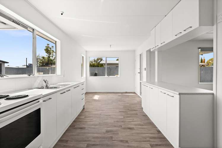 8 Cortes Crescent Flaxmere_2