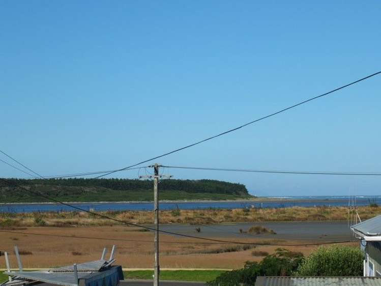 3 Perreau Avenue Foxton Beach_16