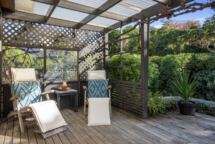 32 Awanui Drive Waikanae_13