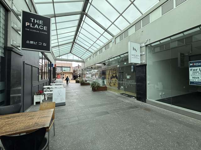 Shop 4/62 - 78 Hurstmere Road Takapuna_2