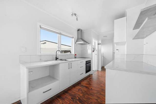24 President Avenue Papakura_2