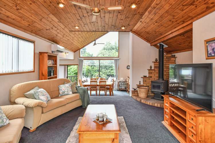 17 Calluna Crescent Totara Heights_5