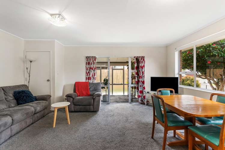 1/6 Pettit Place Papatoetoe_3