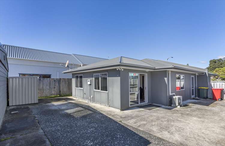 12A Whitehouse Road Titahi Bay_13