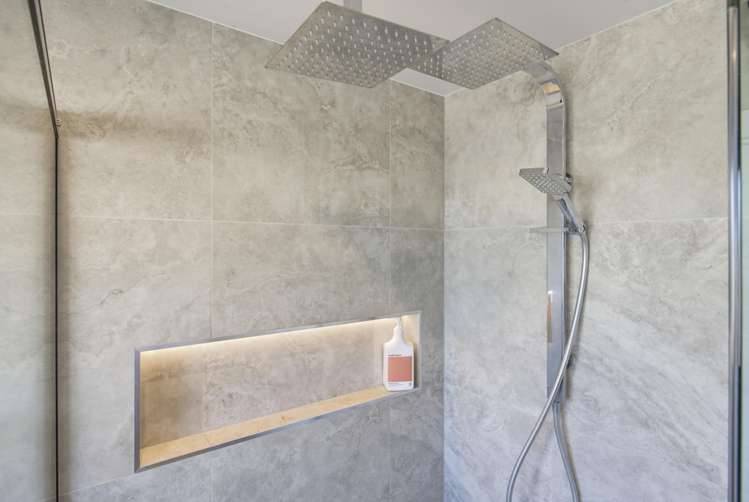 16B Karaka Street Otaki Beach_15