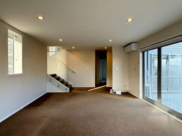 806A East Coast Road Oteha_3