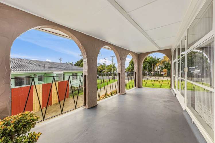 30 McKean Avenue Manurewa_4
