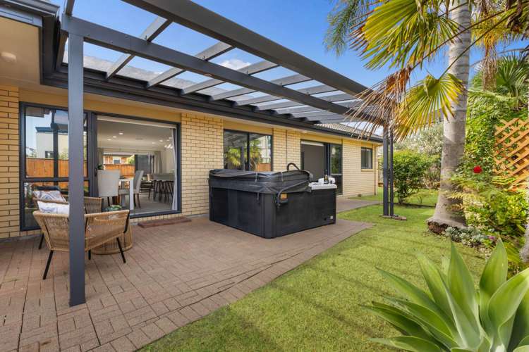 50 Aberdeen Crescent Wattle Downs_10