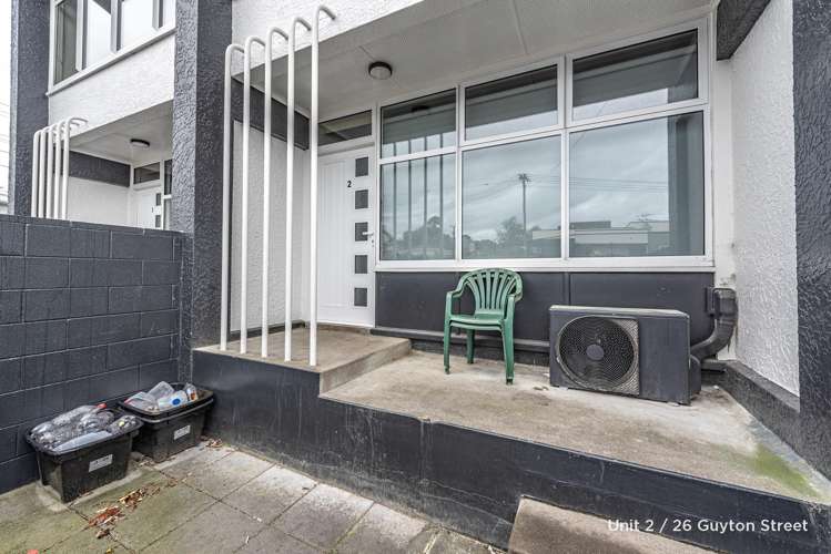 1, 2, 3, 4, 5/26 Guyton Street Whanganui_14