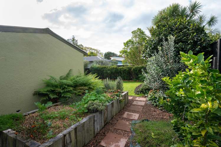 4 Kuku Street Te Awanga_12