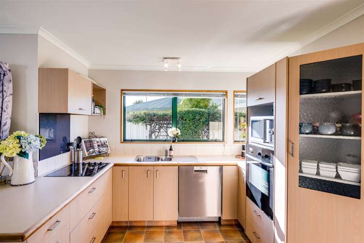 5a Montague Way Taradale_17