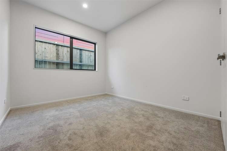 50 Whakairo Crescent Gulf Harbour_21