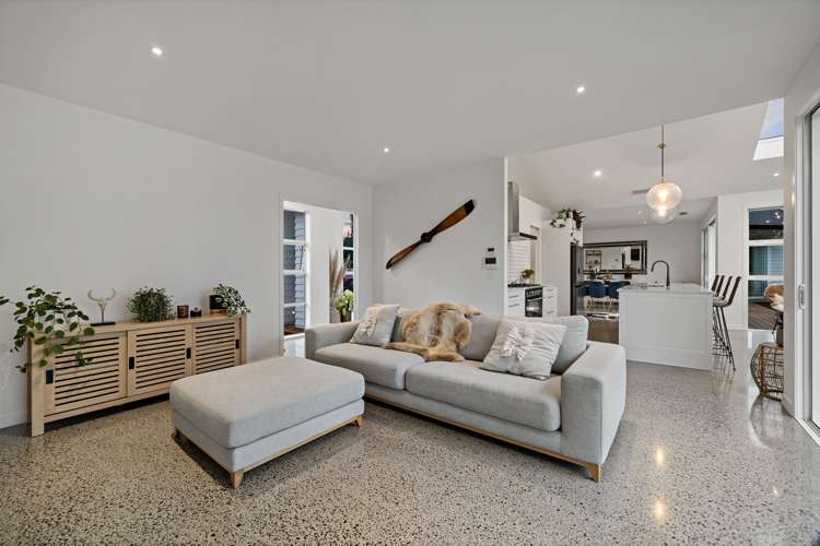 149 Mill Flat Road Riverhead_9