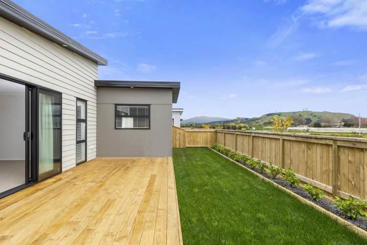 15 Parkside Mews Papamoa_13