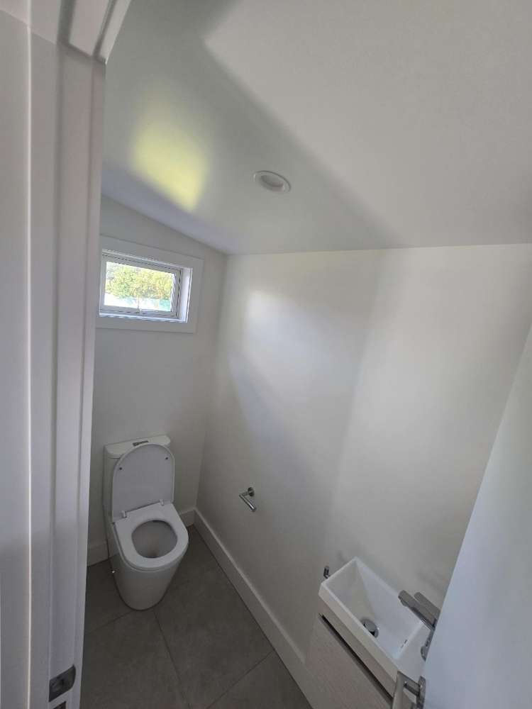 b/4 Knighton Road 1076_11