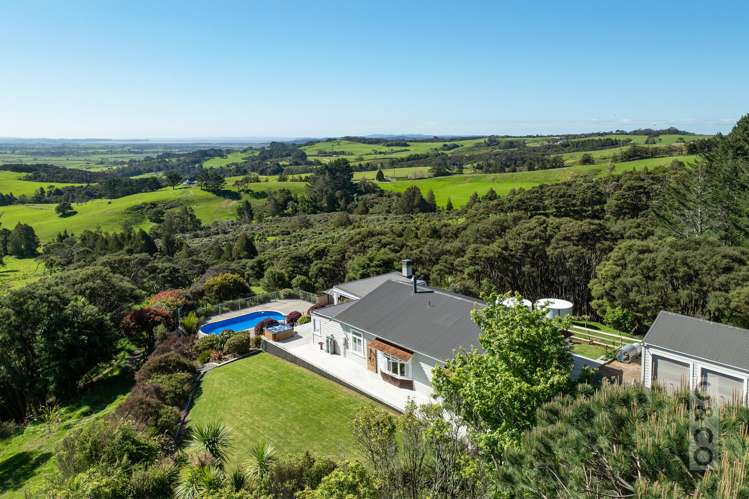 10 Kaipara View Road Helensville_14