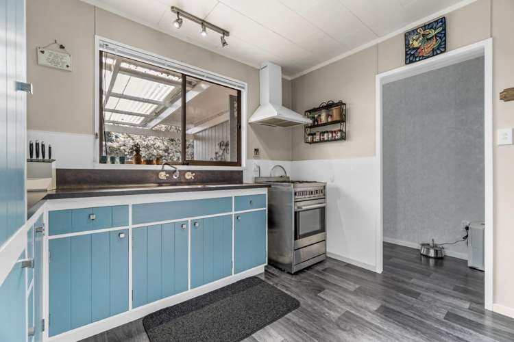 74 Oakfield Crescent 1136_6