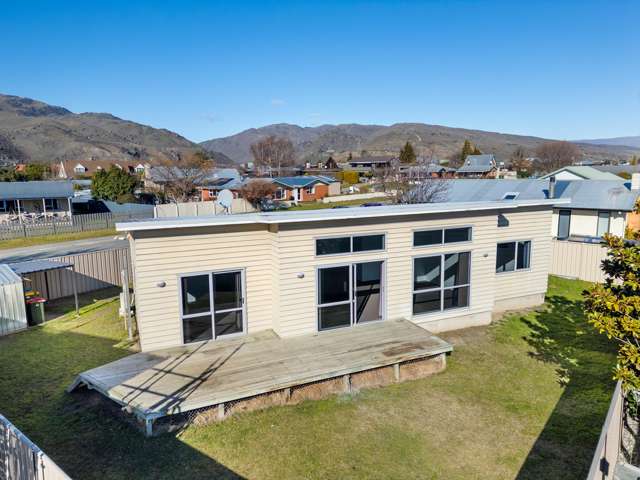 Opportunity Awaits in Central Cromwell