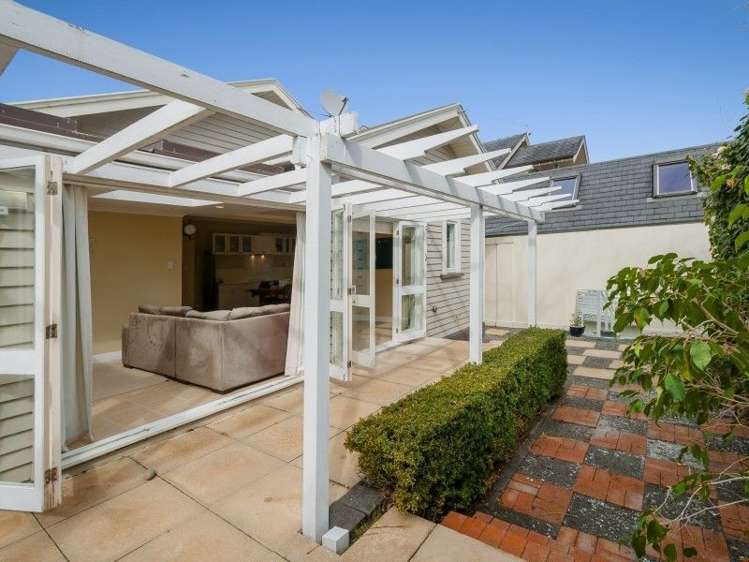 39 Penrose Street Woburn_18