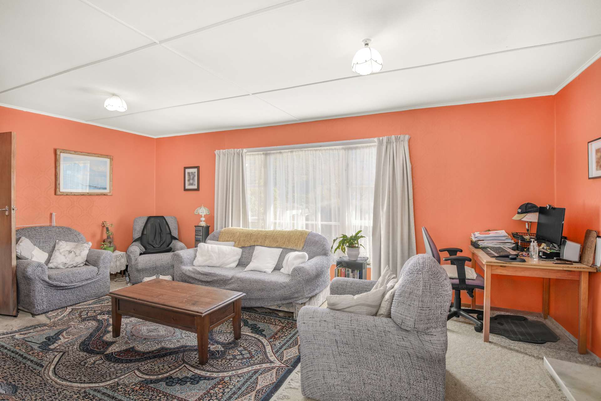 87 Coast Road Wainuiomata_0