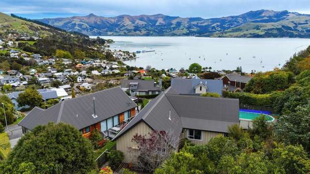 23 Settlers Hill Akaroa_2