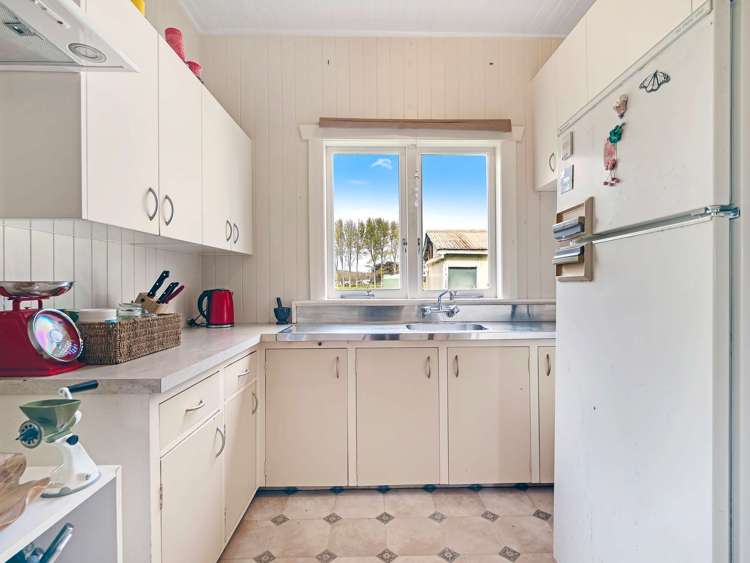 2774 Kaipara Coast Highway Glorit_8