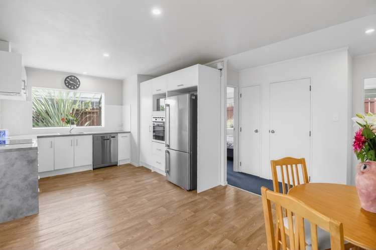 23 Faram Place Massey_11