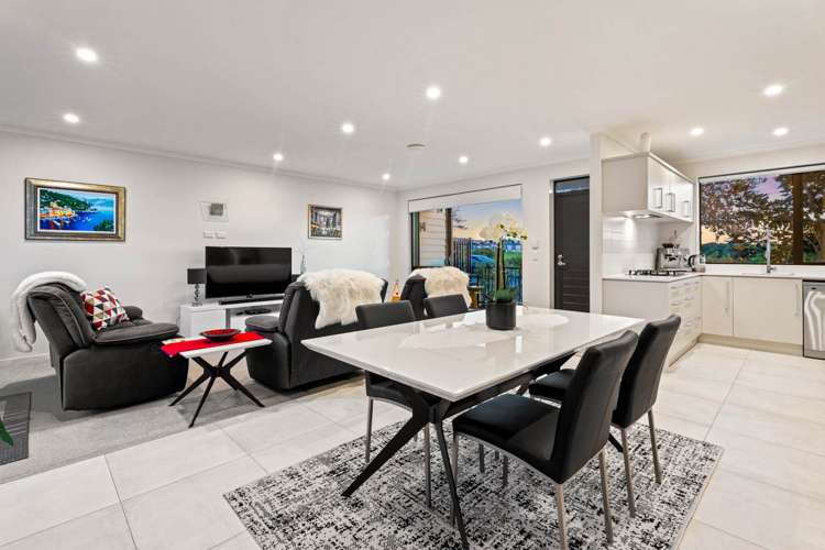 31 Haddington Drive Flat Bush_1