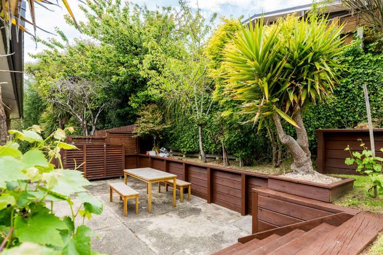 121 Barr Street Kenmure_21