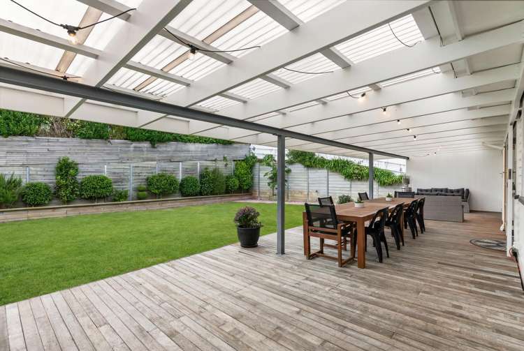 15 Bassett Road Johnsonville_12