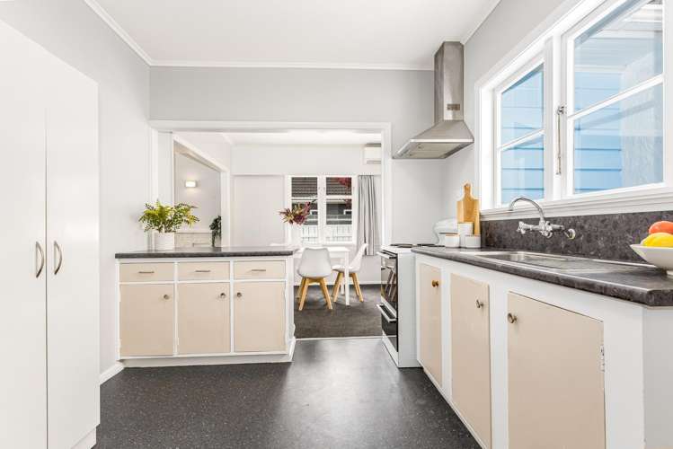 290 Fergusson Drive Heretaunga_5