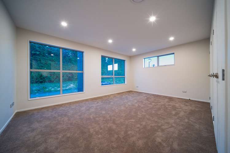31 Lisnoble Road Flat Bush_18