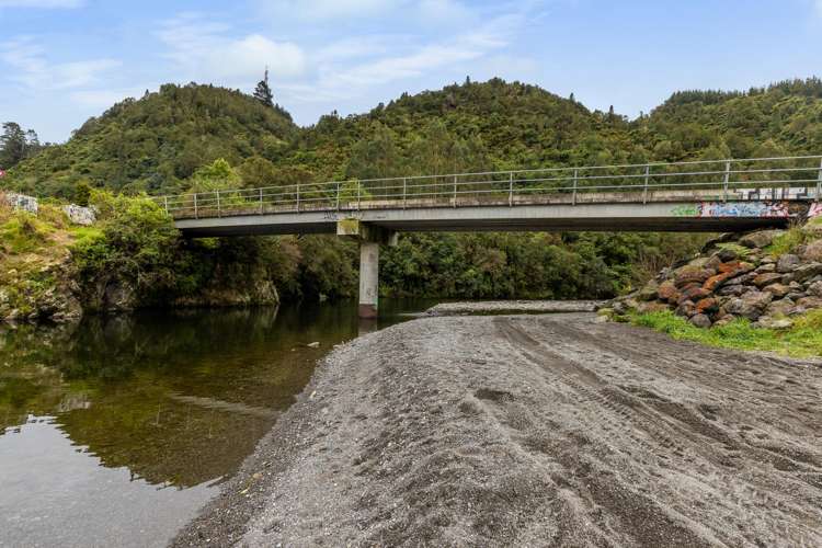 Lot 1, 2, 3, 4/74 Poads Road Levin_6