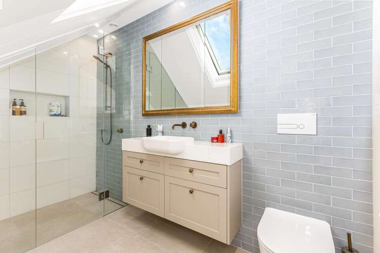 43 Simla Crescent Khandallah_17