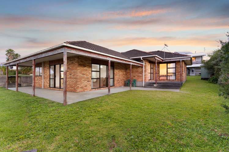 54 Spinnaker Drive Te Atatu Peninsula_19