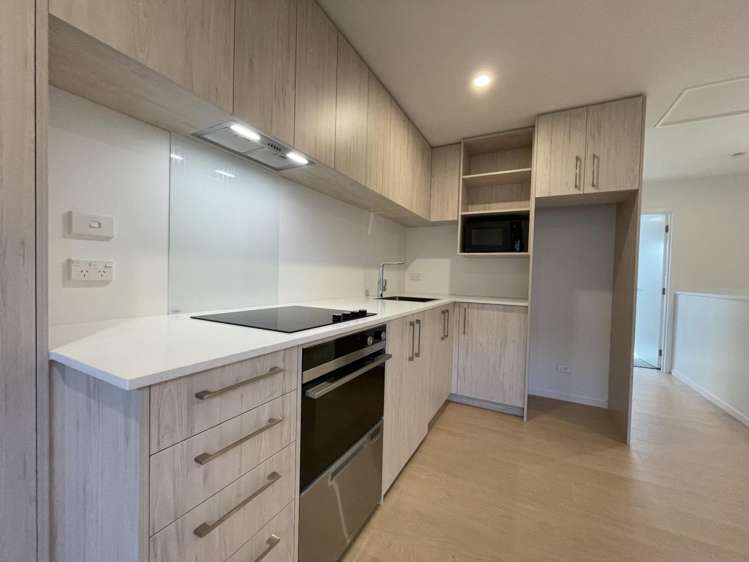 102/75 Ferry Road Christchurch Central_2