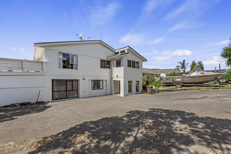 8 Widmore Drive Massey_14