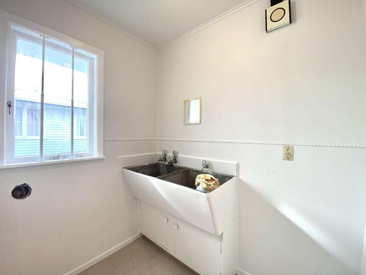 16 Mulgan St 1733_16