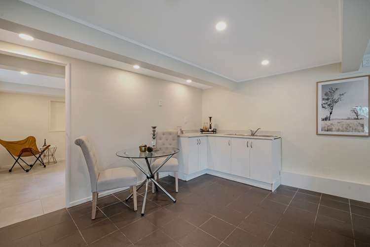 7b Lowtherhurst Road Massey_11