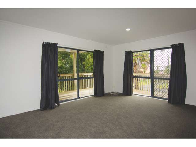 5a Howden Street Waiuku_3